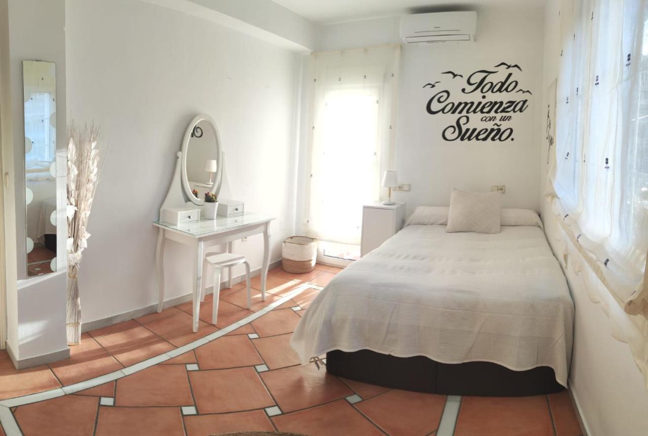 Habitaciones En Casa Centrica Con Piscina Almuñécar Екстериор снимка