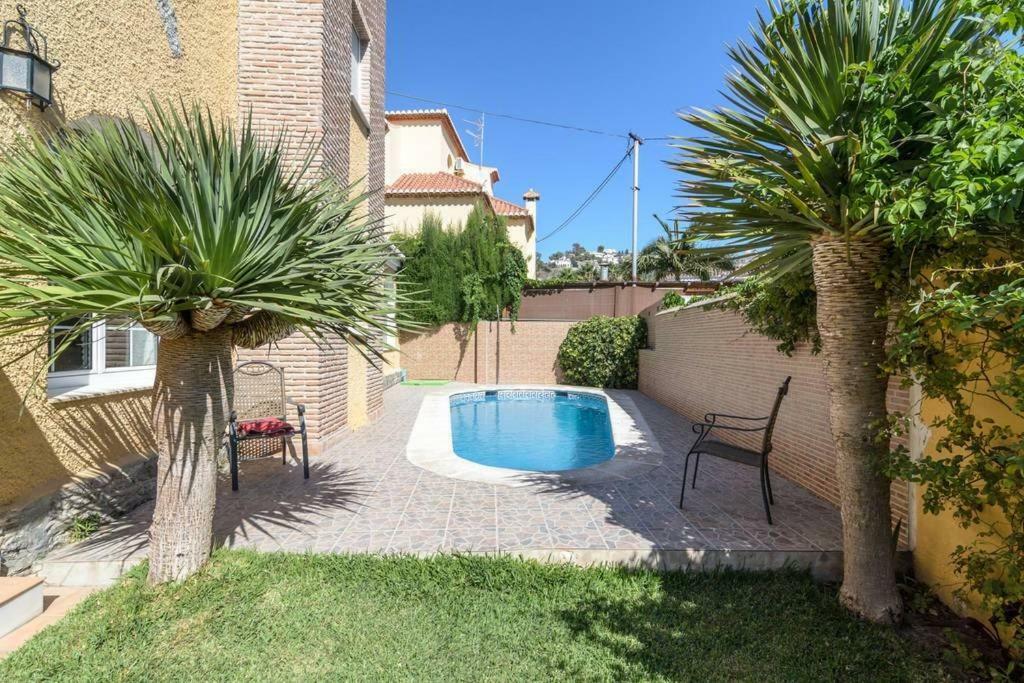 Habitaciones En Casa Centrica Con Piscina Almuñécar Екстериор снимка