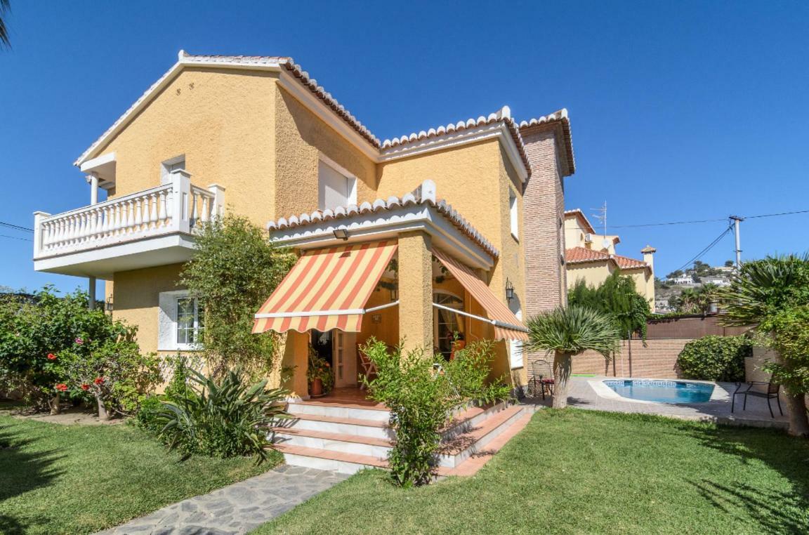 Habitaciones En Casa Centrica Con Piscina Almuñécar Екстериор снимка
