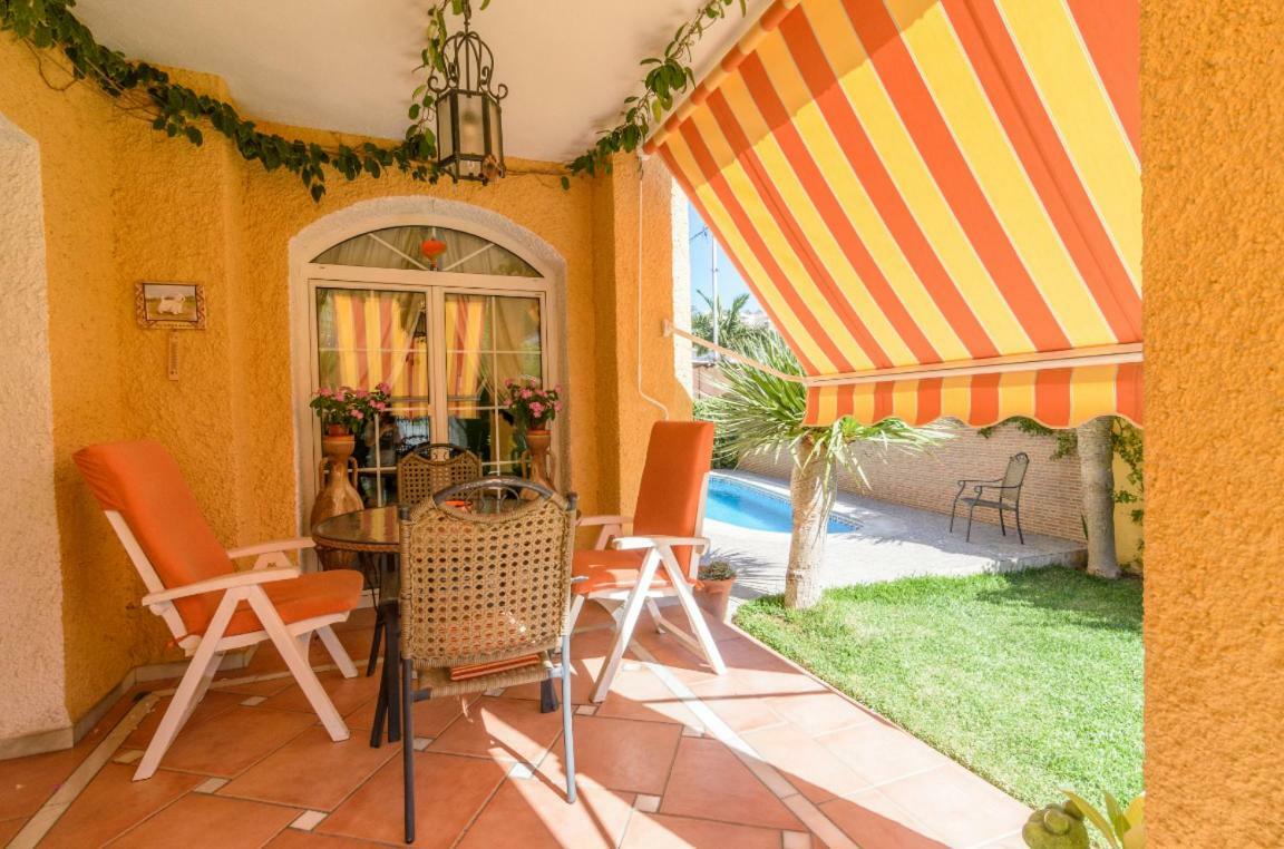 Habitaciones En Casa Centrica Con Piscina Almuñécar Екстериор снимка